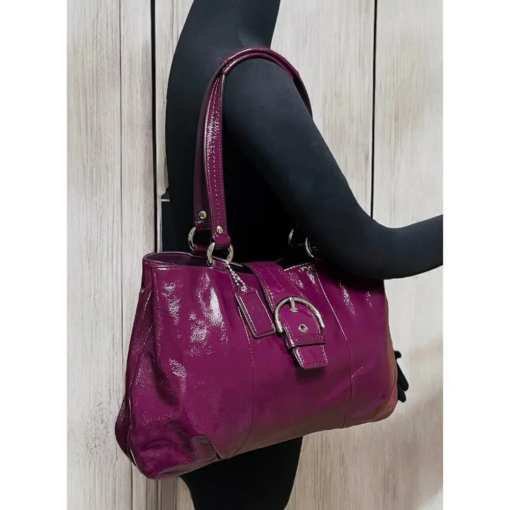 Coach F19711 Soho Buckle Patent Leather Carryall Bag & Buckle Zip Around Wallet